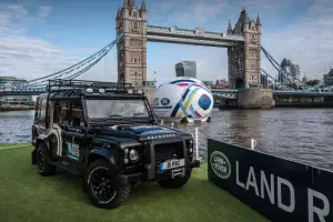 Defender Rugby World Cup 2015 - 1