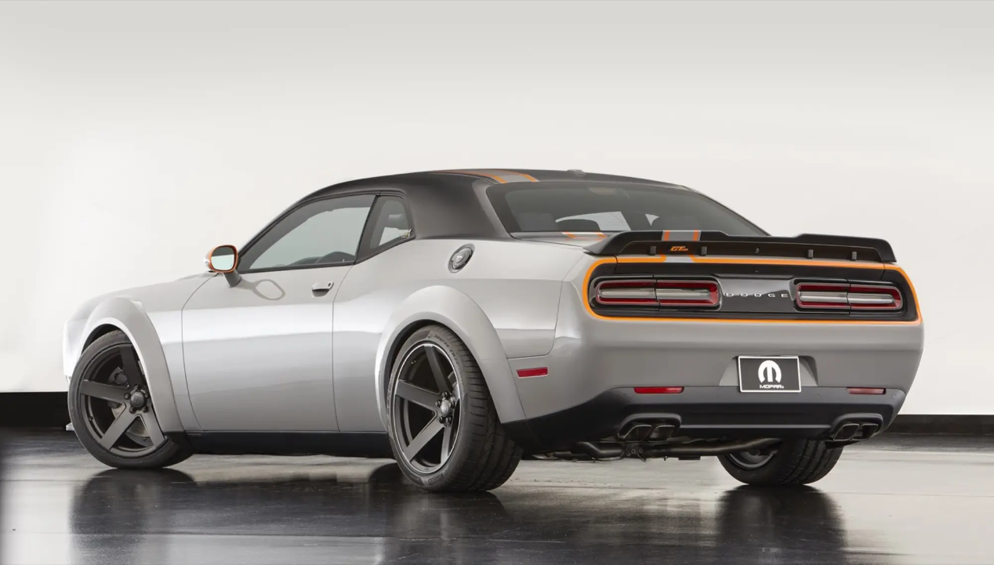 Dodge Challenger GT AWD Concept al SEMA 2015 - 2