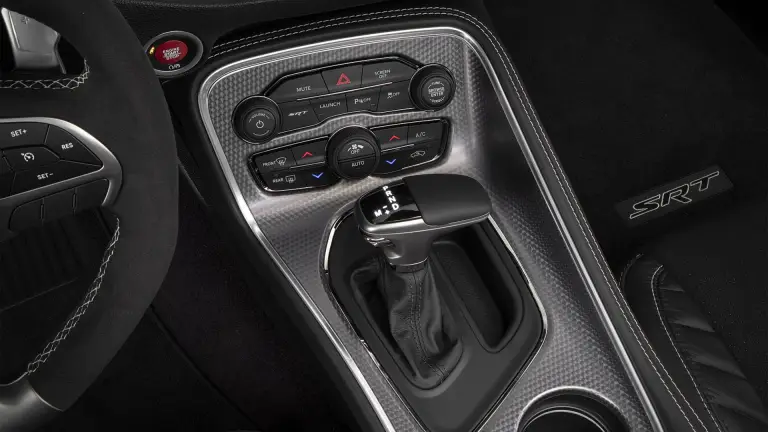 Dodge Challenger MY 2019 - 32