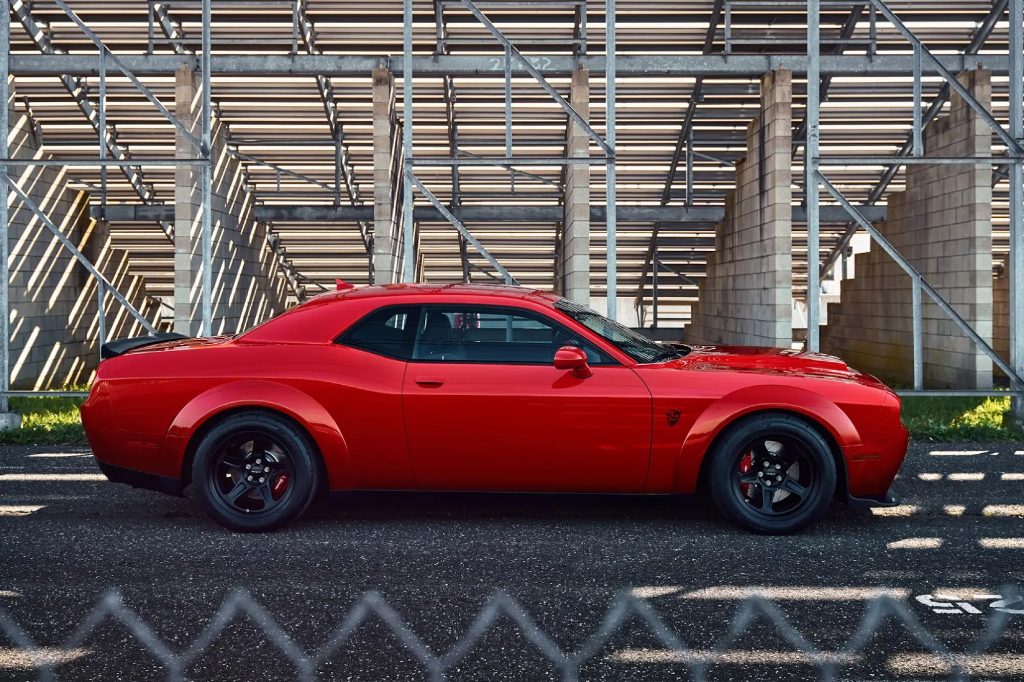 Dodge Challenger SRT Demon - 2