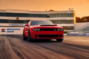 Dodge Challenger SRT Demon - 4