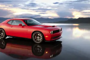 Dodge Challenger SRT Hellcat dati tecnici