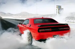 Dodge Challenger SRT Hellcat dati tecnici