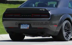 Dodge Challenger SRT Hellcat - Foto spia 10-05-2017 