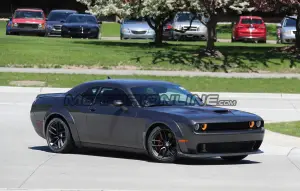 Dodge Challenger SRT Hellcat - Foto spia 10-05-2017 