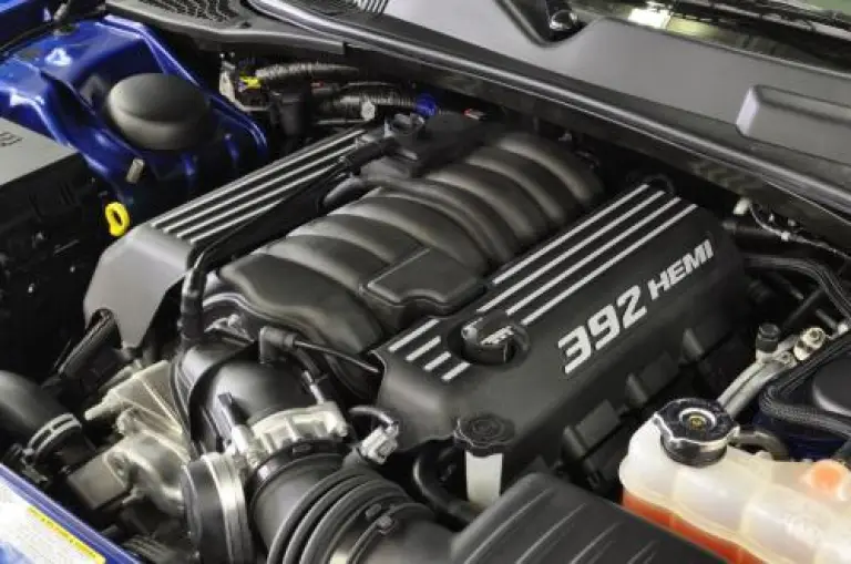 Dodge Challenger SRT8 2011 - 2