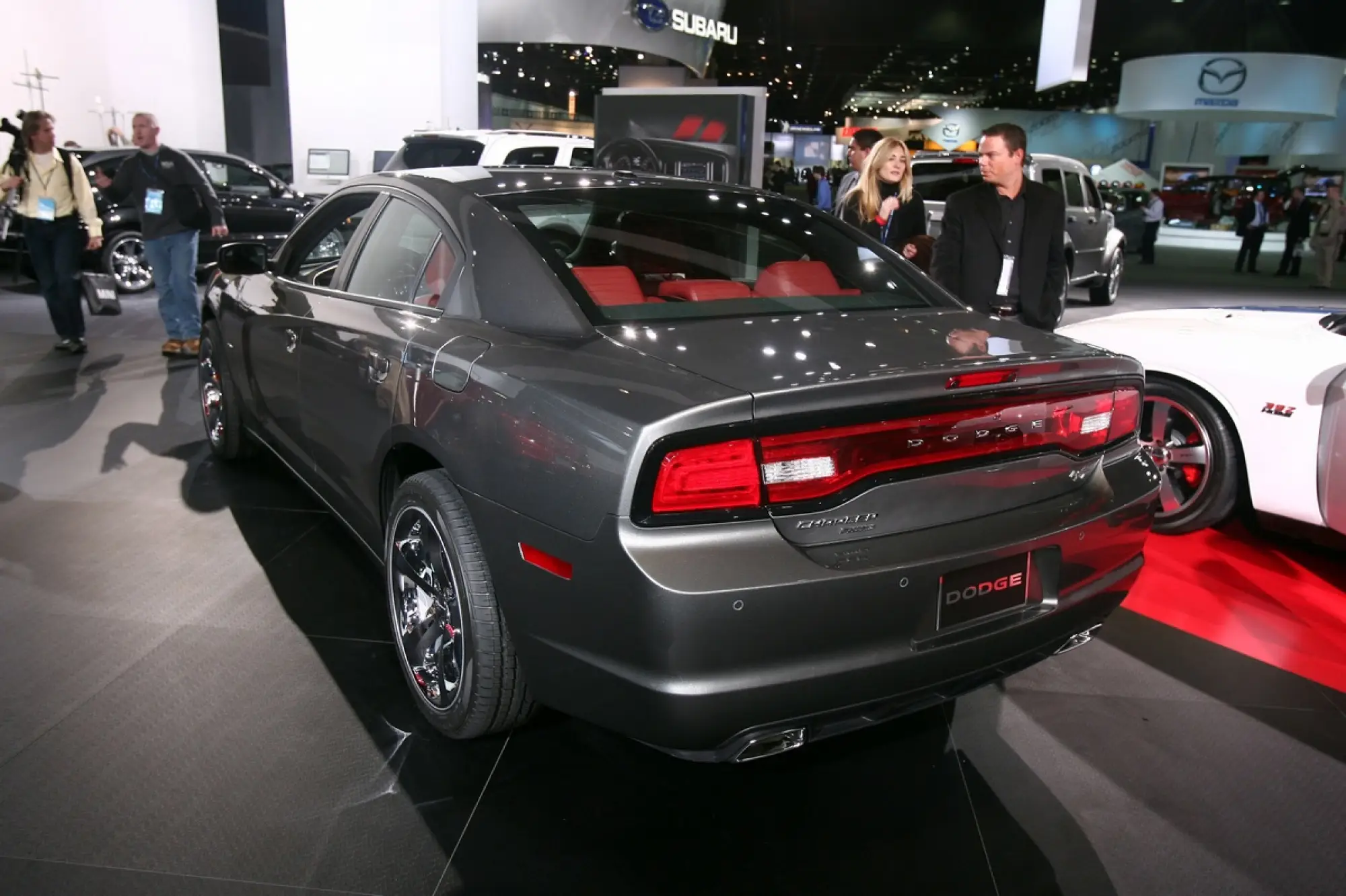 Dodge Charger AWD - Detroit 2011 - 4