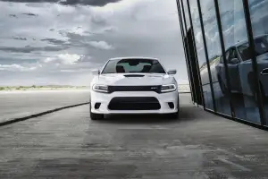 Dodge Charger SRT Hellcat 2015