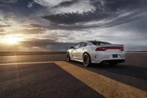 Dodge Charger SRT Hellcat 2015