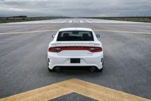 Dodge Charger SRT Hellcat 2015 - 7