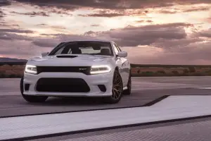 Dodge Charger SRT Hellcat 2015 - 11