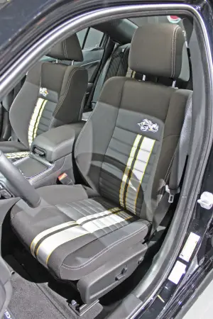Dodge Charger SRT8 SuperBee - Los Angeles 2011 - 8