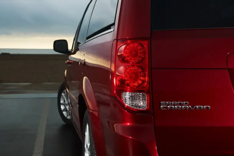 Dodge Grand Caravan 2011 - 10