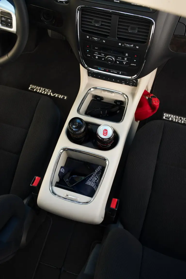 Dodge Grand Caravan 2011 - 12