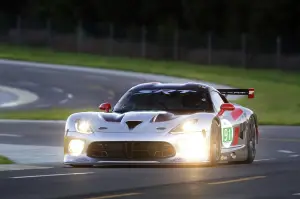 Dodge SRT Viper GTS-R - 4