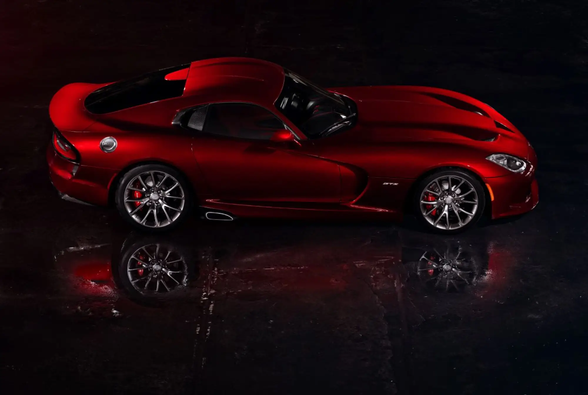 Dodge SRT Viper - 11