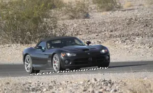 Dodge Viper 2013 - Foto spia 25-07-2011 - 6