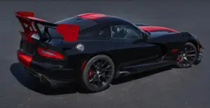 Dodge Viper 25th Anniversary Edition - 5