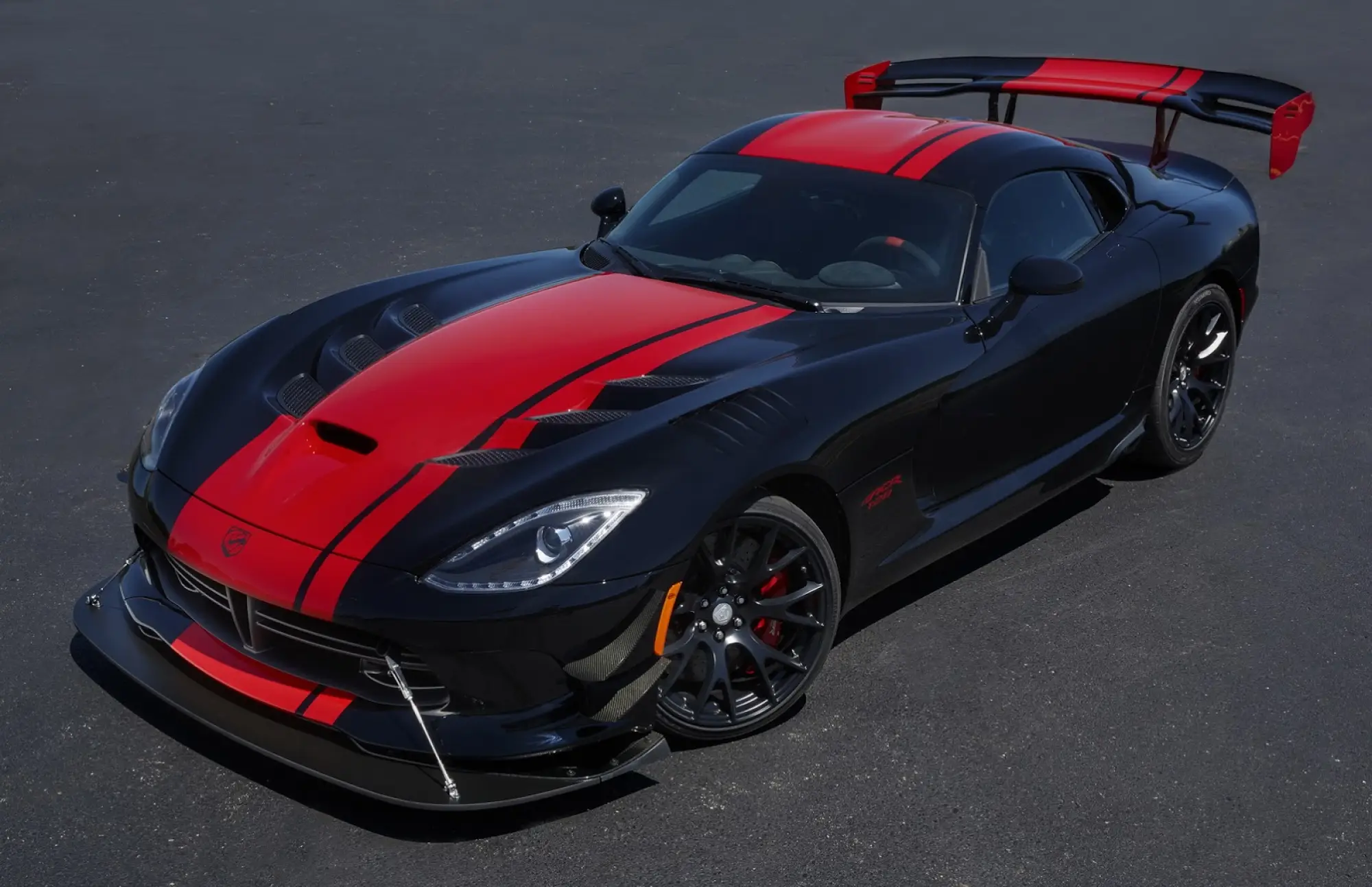 Dodge Viper 25th Anniversary Edition - 6