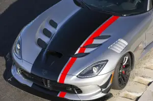 Dodge Viper ACR MY 2016