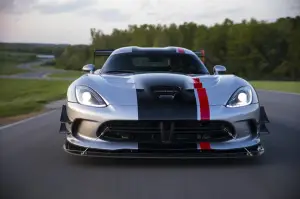 Dodge Viper ACR MY 2016
