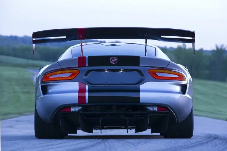 Dodge Viper ACR MY 2016 - 30