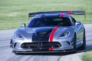 Dodge Viper ACR MY 2016