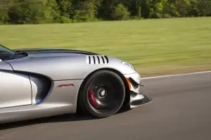 Dodge Viper ACR MY 2016