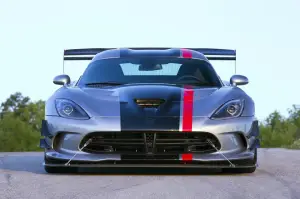 Dodge Viper ACR MY 2016