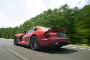 Dodge Viper MY 2015