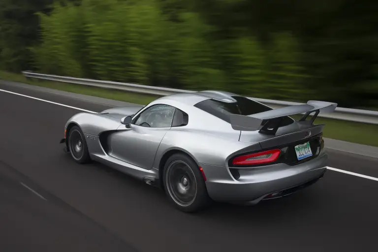 Dodge Viper MY 2015 - 34