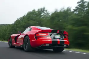 Dodge Viper MY 2015