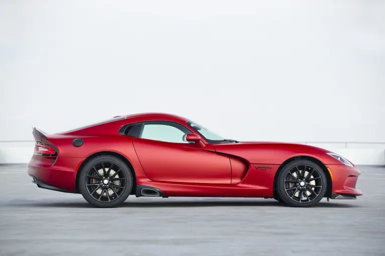 Dodge Viper MY 2015 - 6