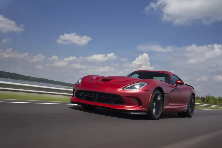Dodge Viper MY 2015 - 9