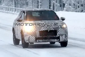 DS 3 Crossback foto spia 31 gennaio 2018