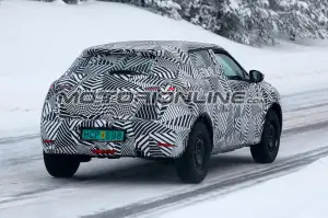 DS 3 Crossback foto spia 31 gennaio 2018