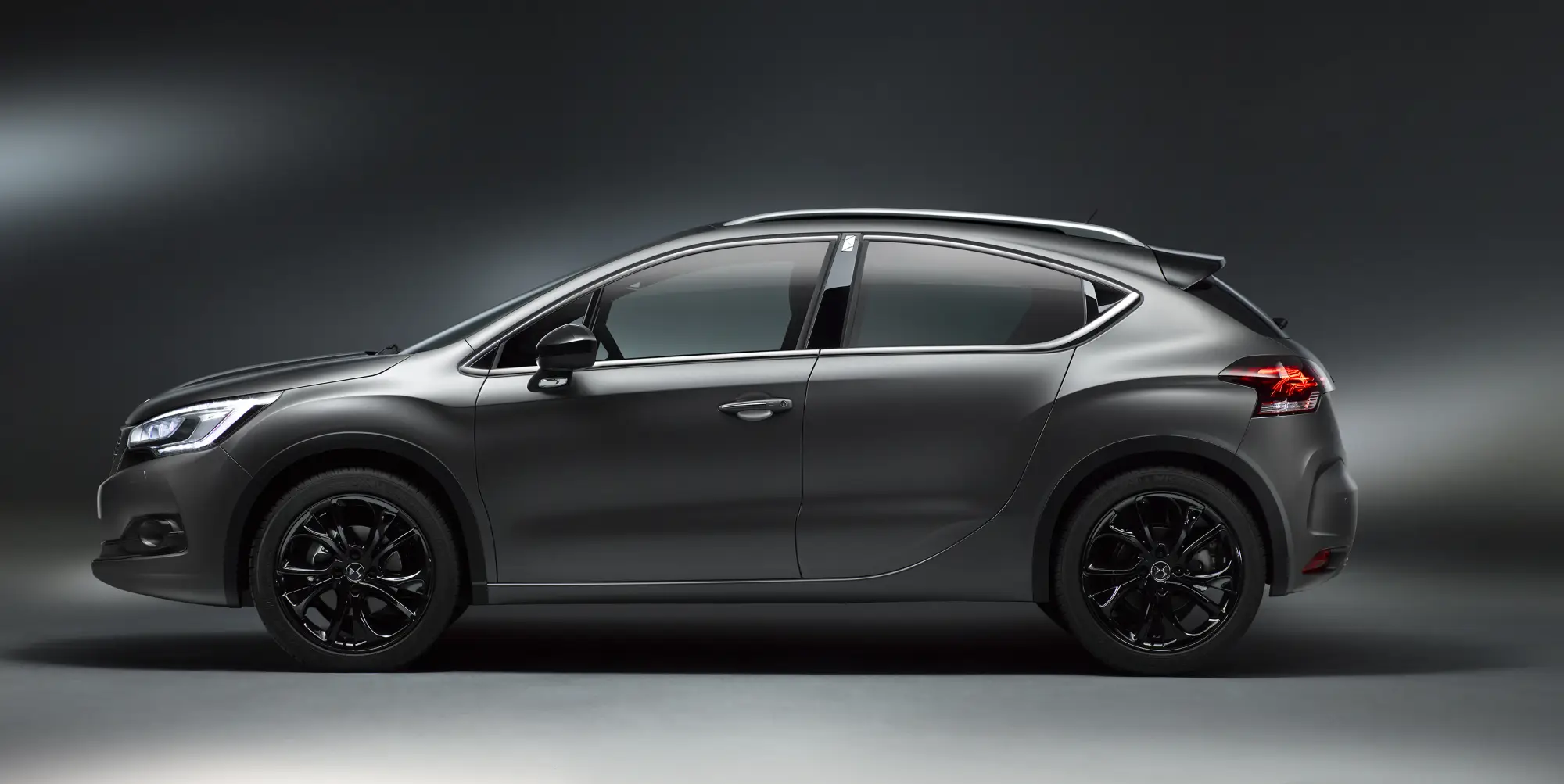 DS 4 Crossback Moondust - 4