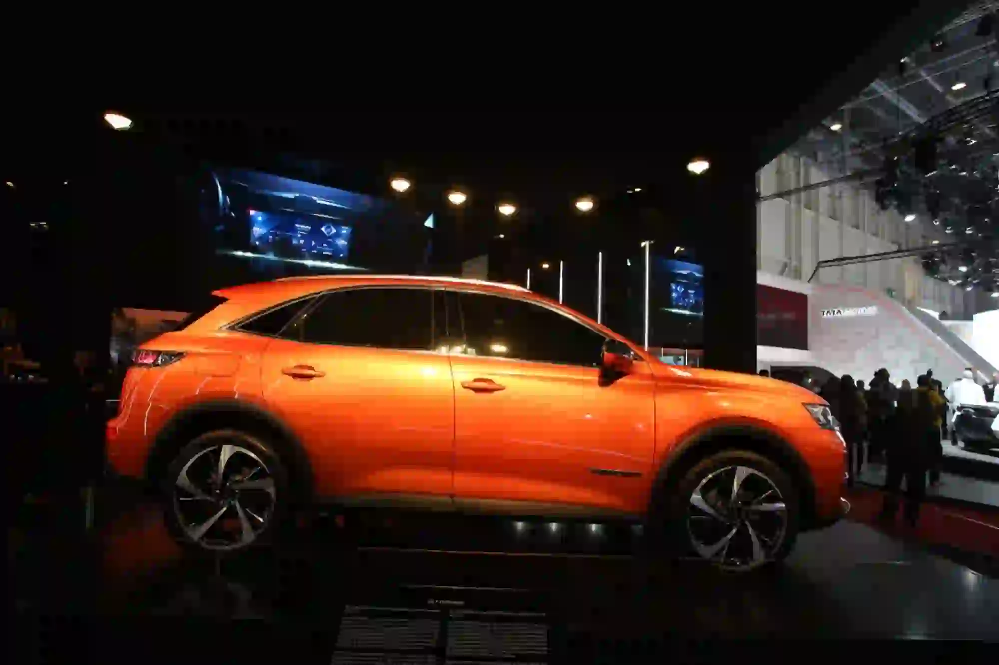 DS 7 Crossback Foto Live - Salone di Ginevra 2017 - 8