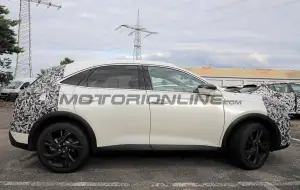 DS 7 Crossback - Foto spia 13-06-2022