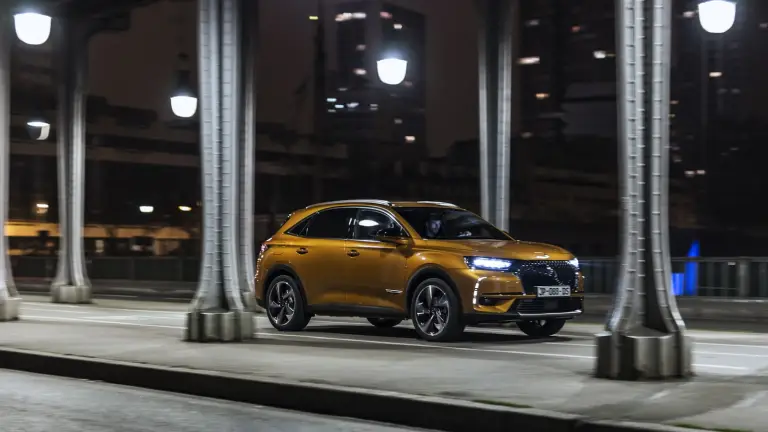 DS 7 Crossback - 16