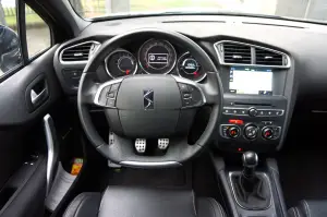 DS DS4 Prova su strada 2016 