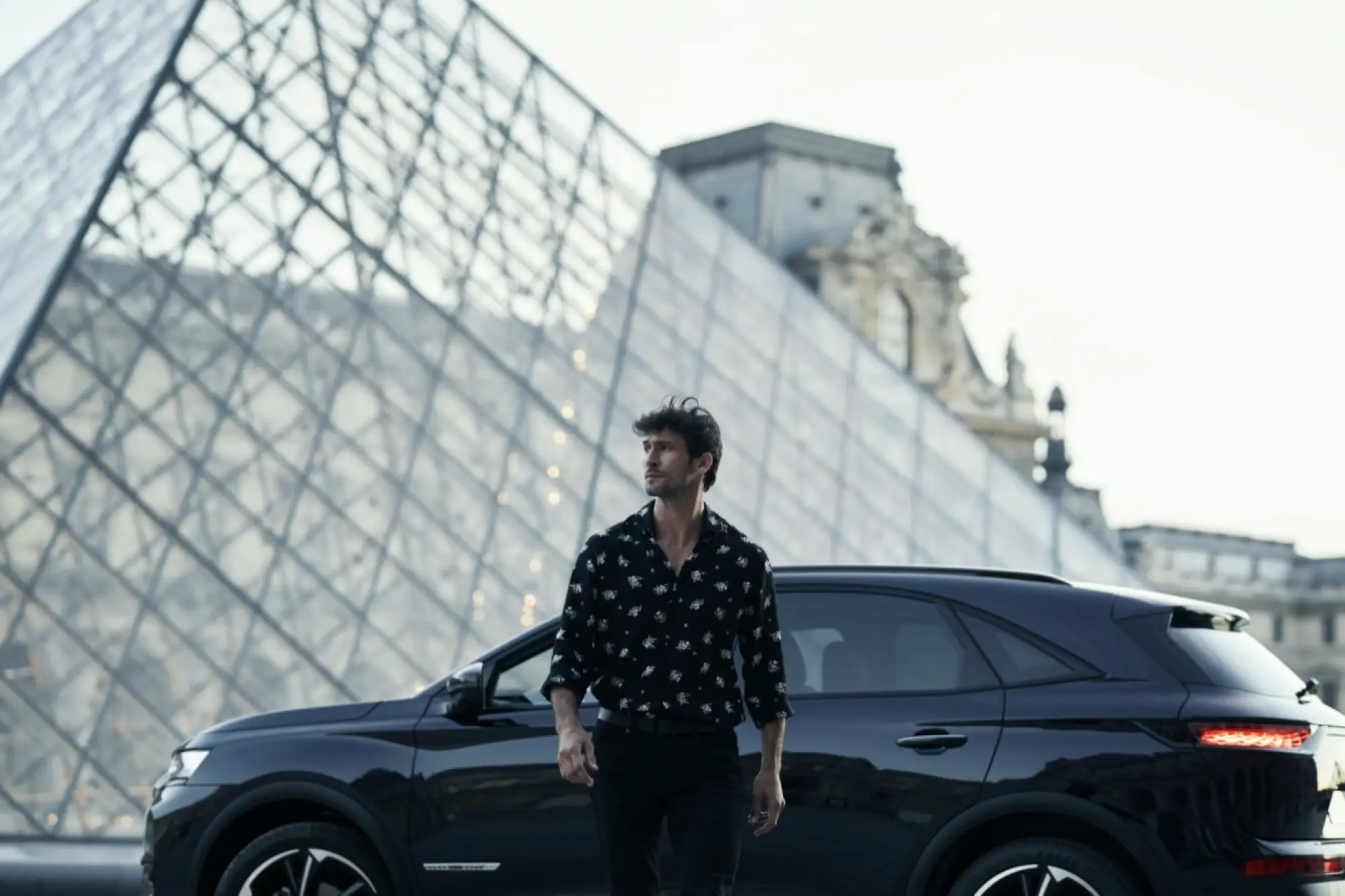 DS7 Crossback E-Tense Louvre Limited Edition - 48