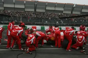 Esibizione Ferrari F1 al Motor Show di Bologna 2011