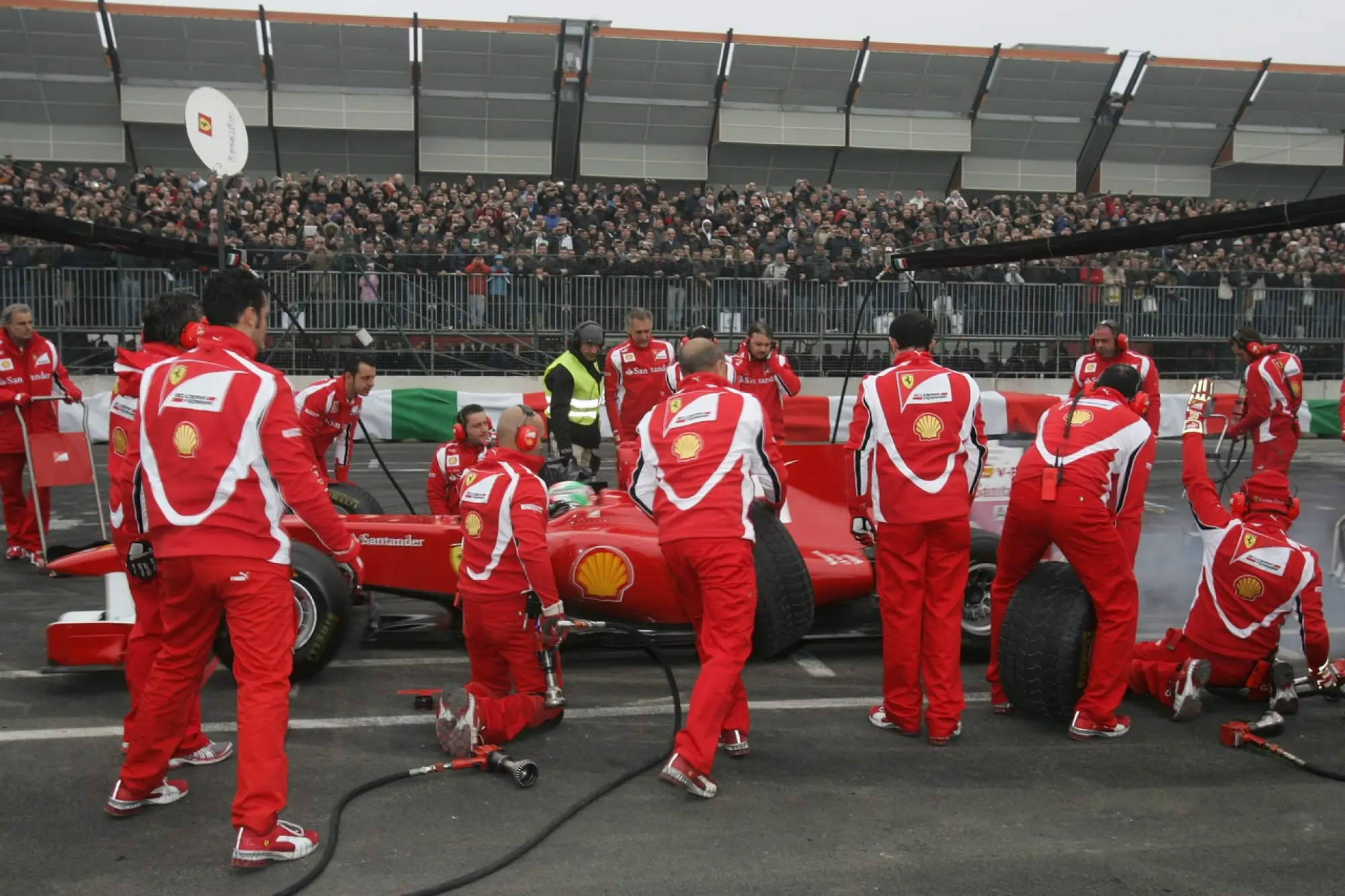 Esibizione Ferrari F1 al Motor Show di Bologna 2011 - 10