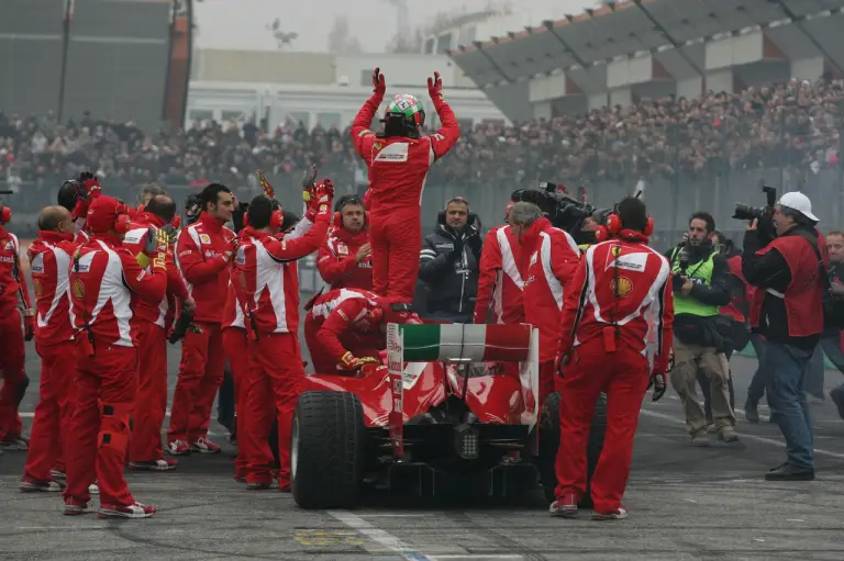 Esibizione Ferrari F1 al Motor Show di Bologna 2011 - 1