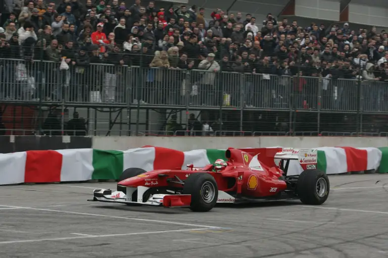 Esibizione Ferrari F1 al Motor Show di Bologna 2011 - 19