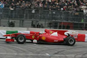 Esibizione Ferrari F1 al Motor Show di Bologna 2011