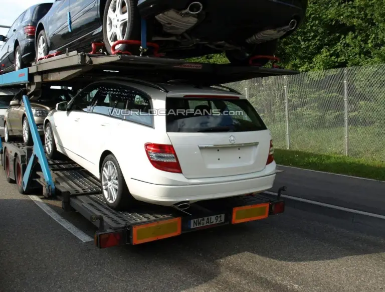 Facelift della nuova Mercedes Classe C - 7
