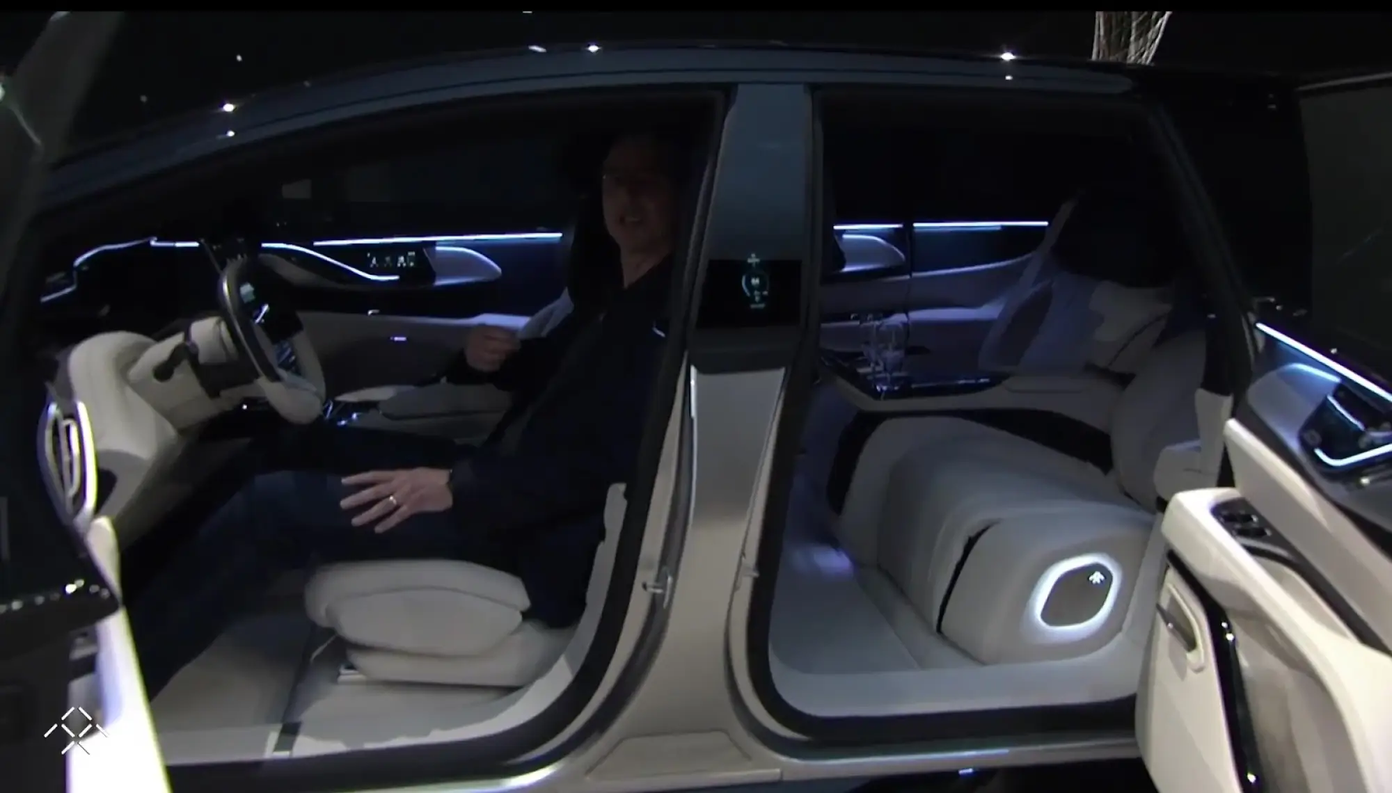 Faraday Future FF 91 - 38