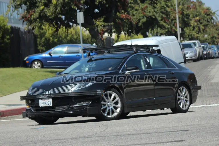 Faraday Future (foto spia del muletto) - 3